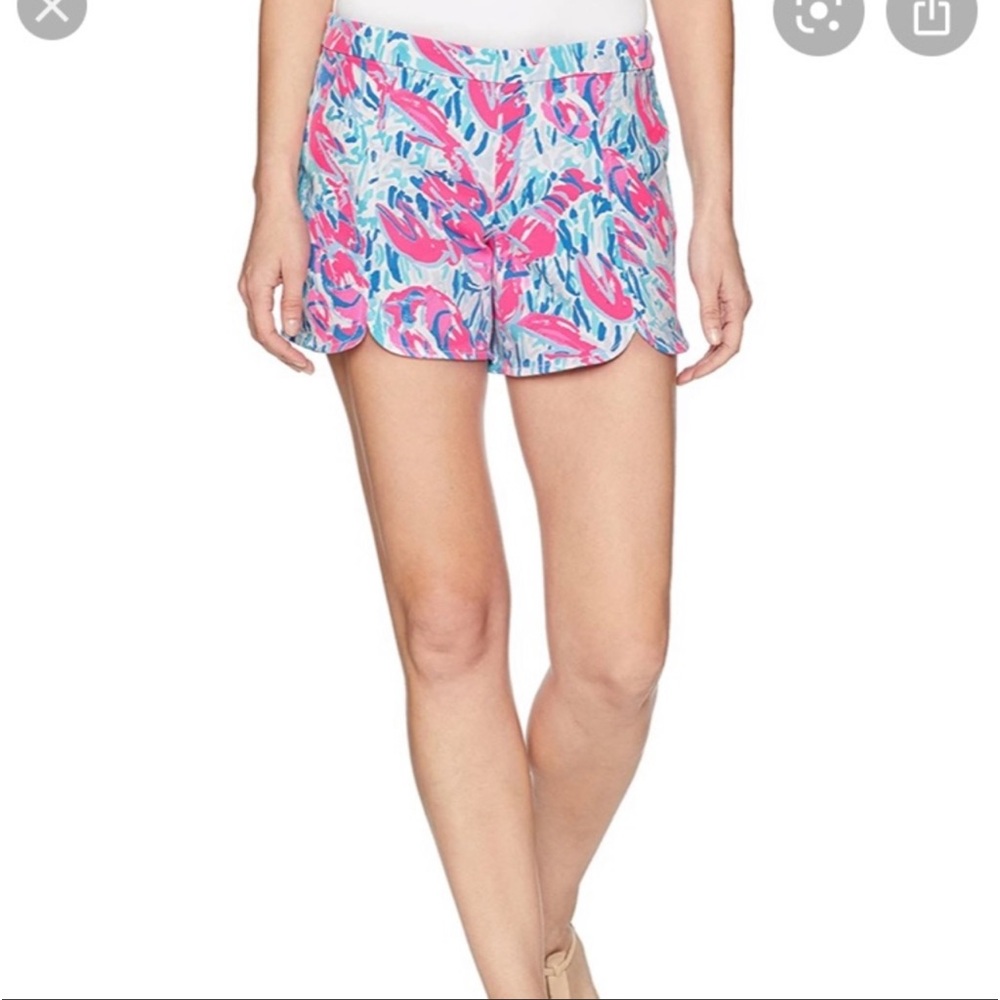 Lilly Pulitzer Hazelle Stretch Short sz 2 Cosmic coral cracked up lobster print